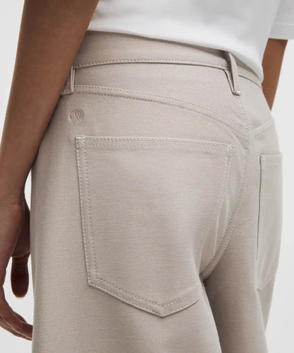 EasyFive Low-Rise Classic Wide-Leg Pant *Short