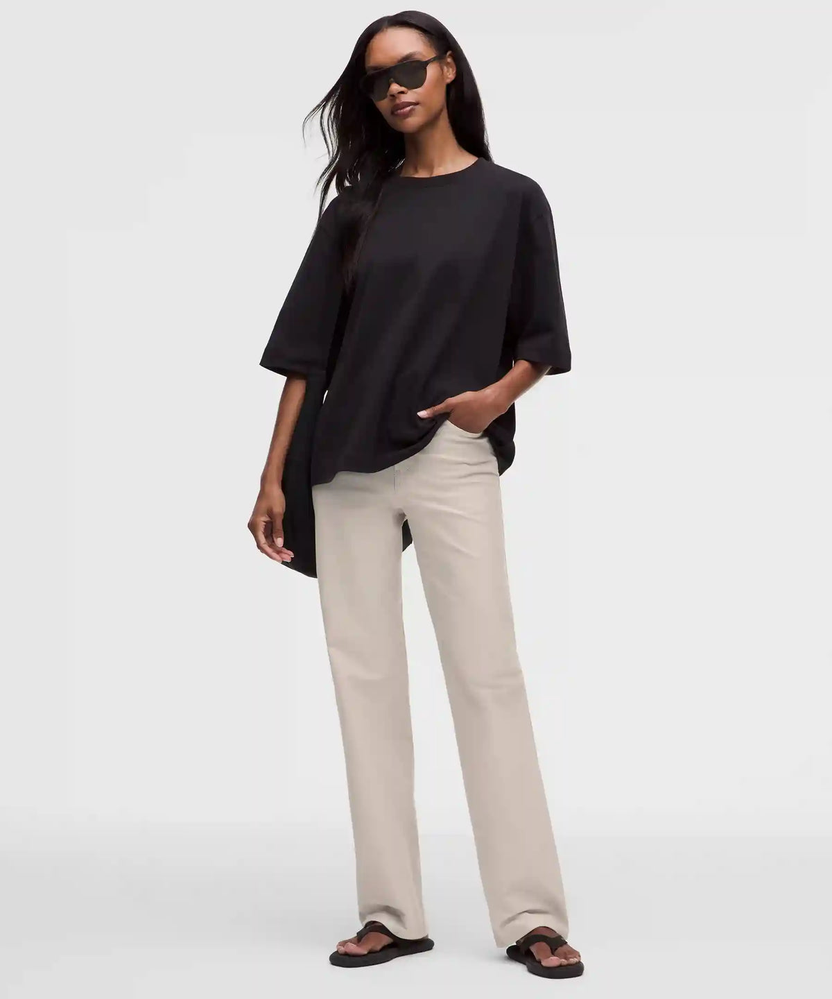 EasyFive Mid-Rise Relaxed-Straight Pant *Short