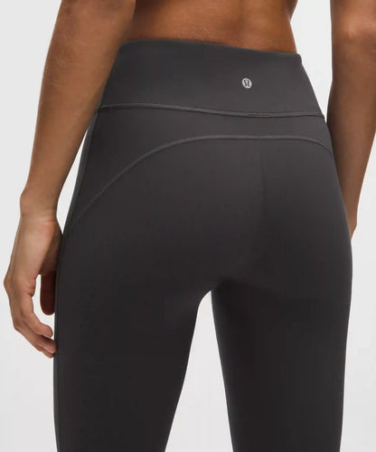 Groove Nulu High-Rise Flared Pant *Short