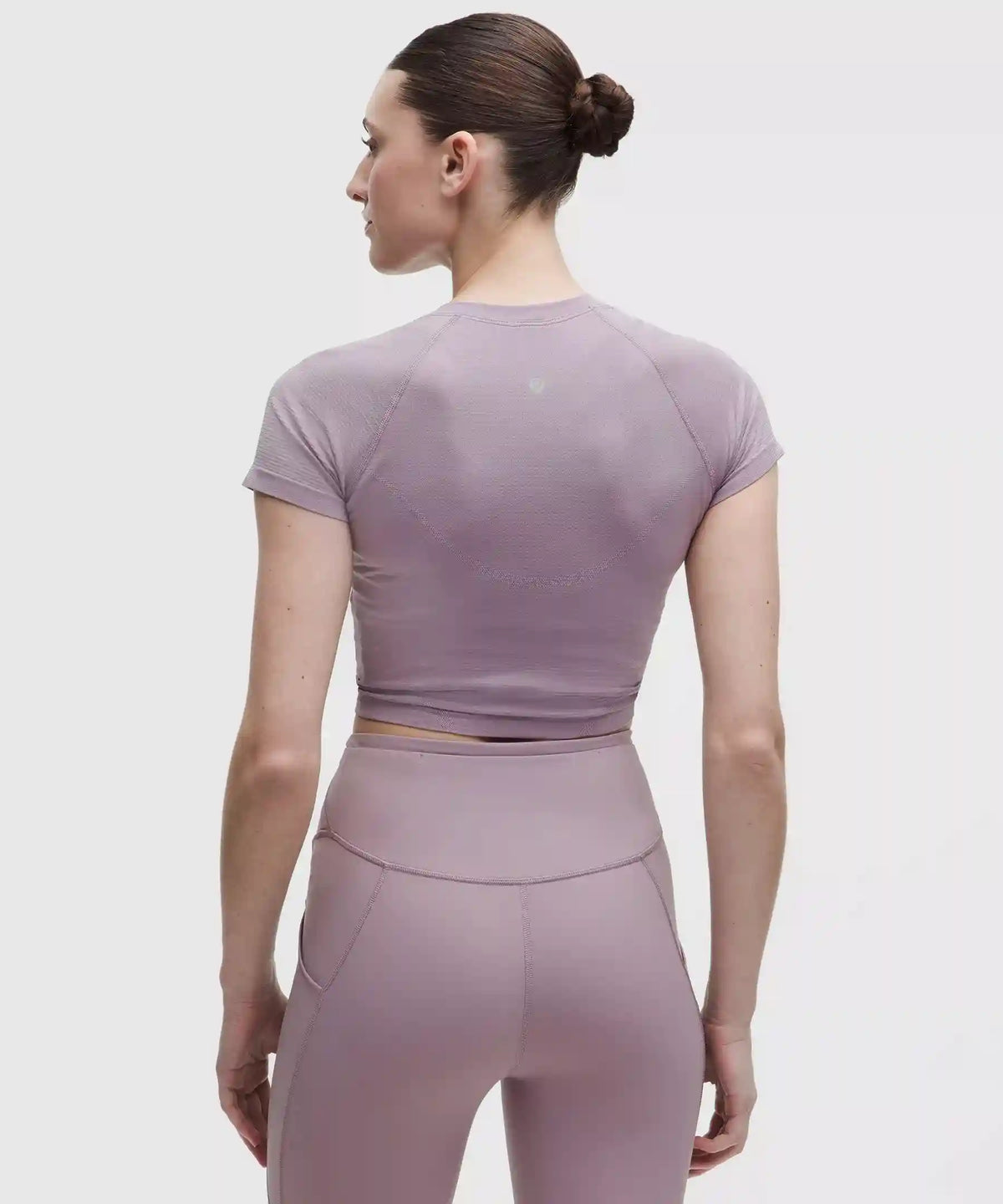 Swiftly Tech Cropped Short-Sleeve Shirt 2.0