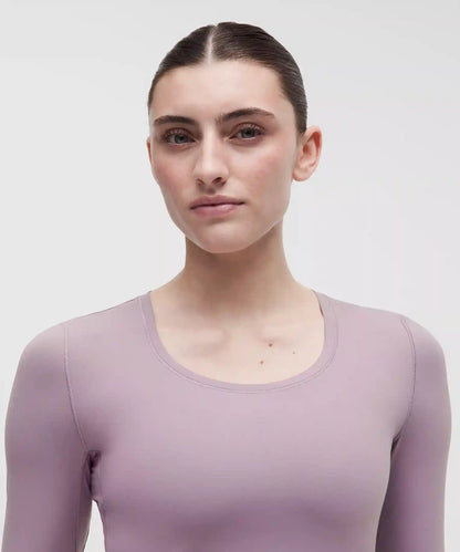 Unrestricted Power Cropped Long-Sleeve Shirt