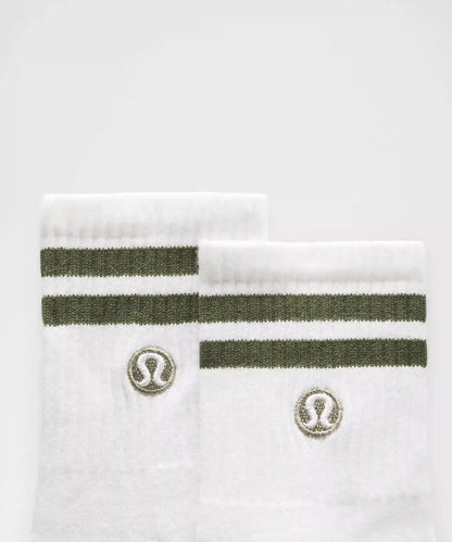 Unisex Daily Essential Quarter Socks *Stripe