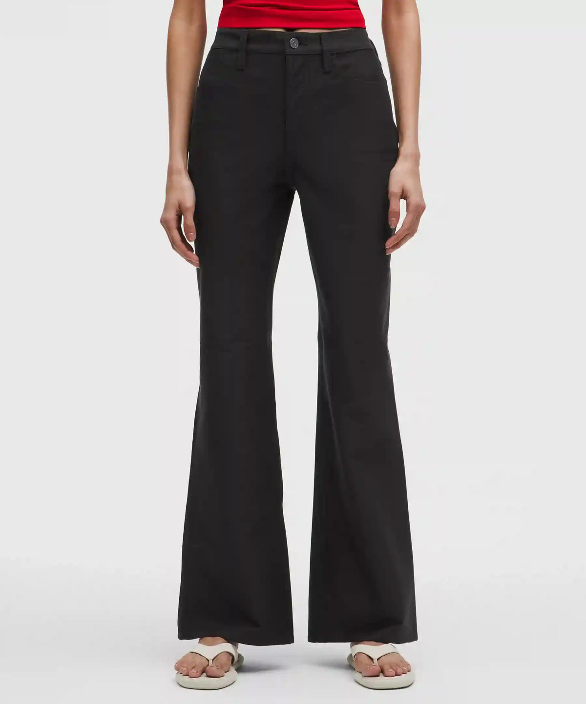 EasyFive High-Rise Subtle-Flare Pant *Short