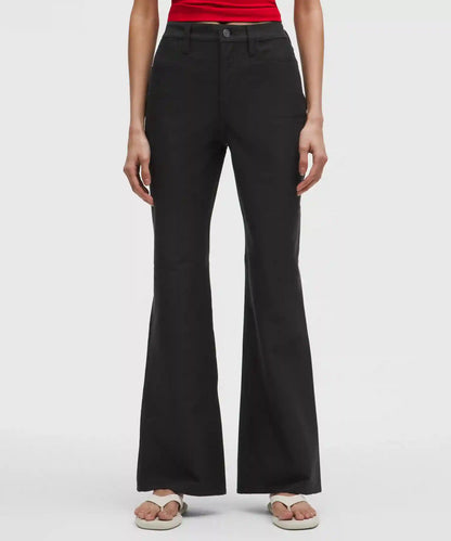 EasyFive High-Rise Subtle-Flare Pant *Short