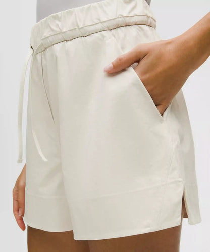 Cinchable Waist High-Rise Woven Short 3.5"