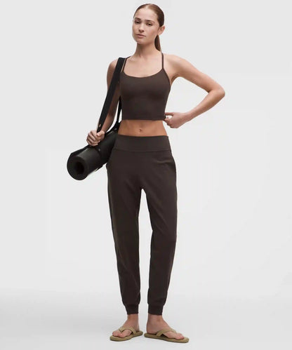 Flow Y Cropped Tank Top *Light Support, B/C Cup