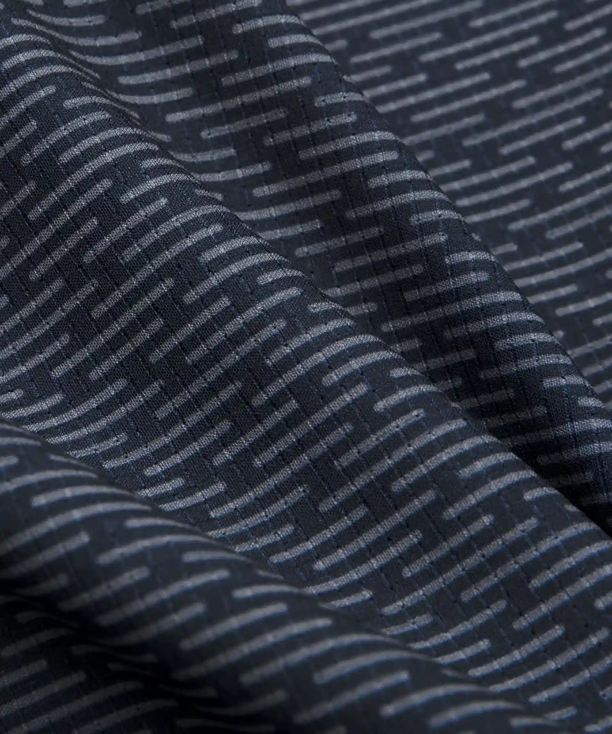 Airing Easy Short-Sleeve Shirt