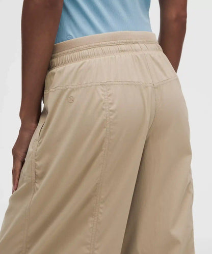 Dance Studio Evolve Low-Rise Oversized Pant *Regular