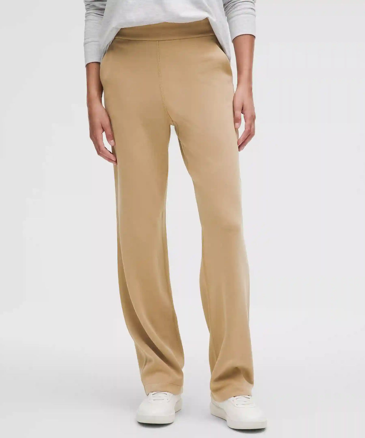 Softstreme High-Rise Straight-Leg Pant *Regular