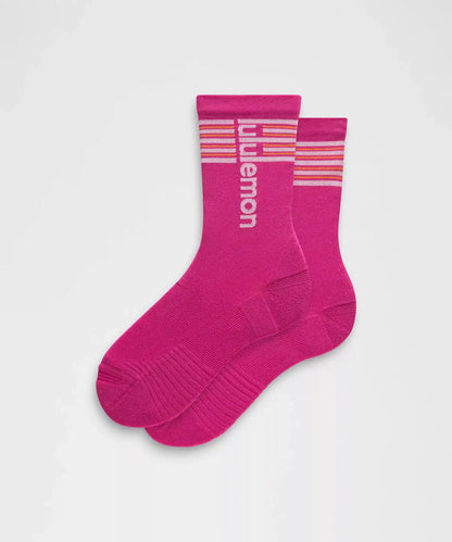 Unisex Power Stride Crew Socks *Stripe