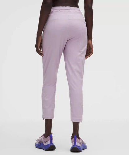 Dance Studio Mid-Rise Cropped Pant