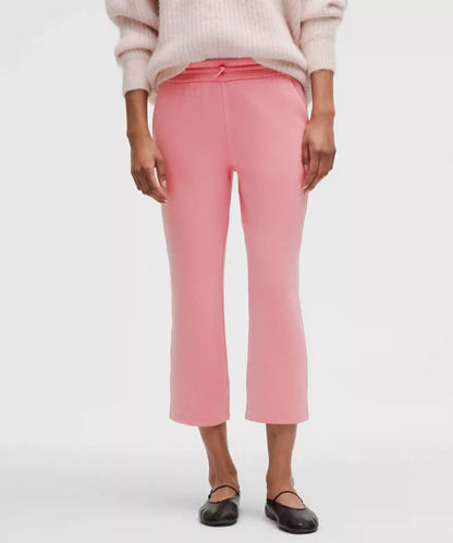 Softstreme High-Rise Straight-Leg Cropped Pant