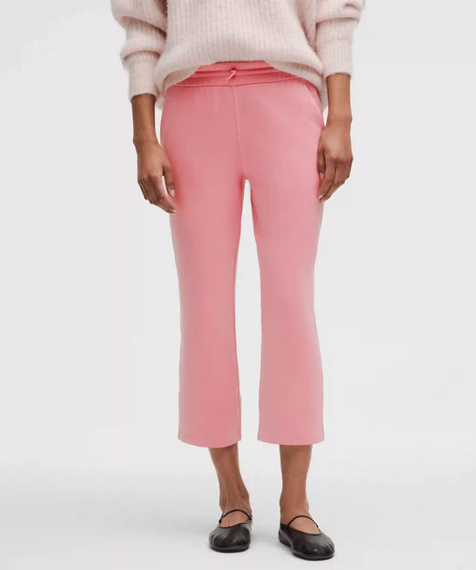 Softstreme High-Rise Straight-Leg Cropped Pant