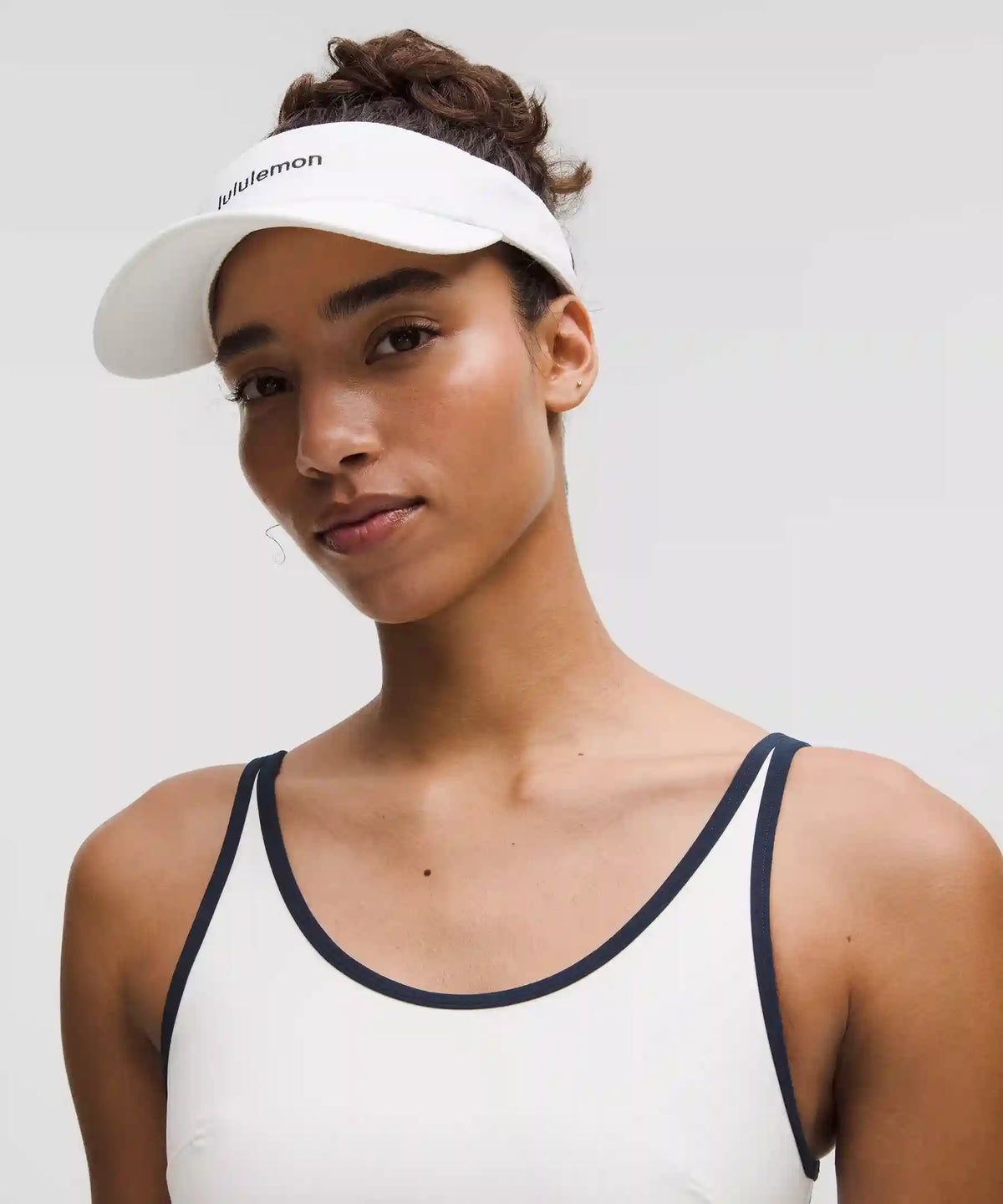 Scoop-Neck Cutout Tennis Tank Top *Medium Support, B/C Cup