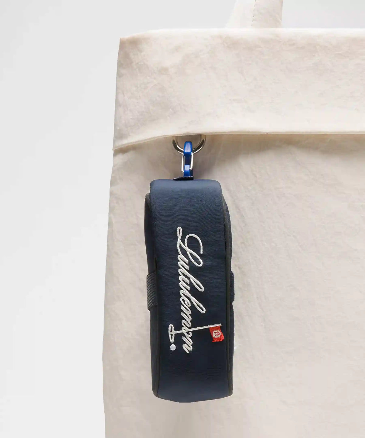 Clippable Nano Golf Pouch *Golf Flag