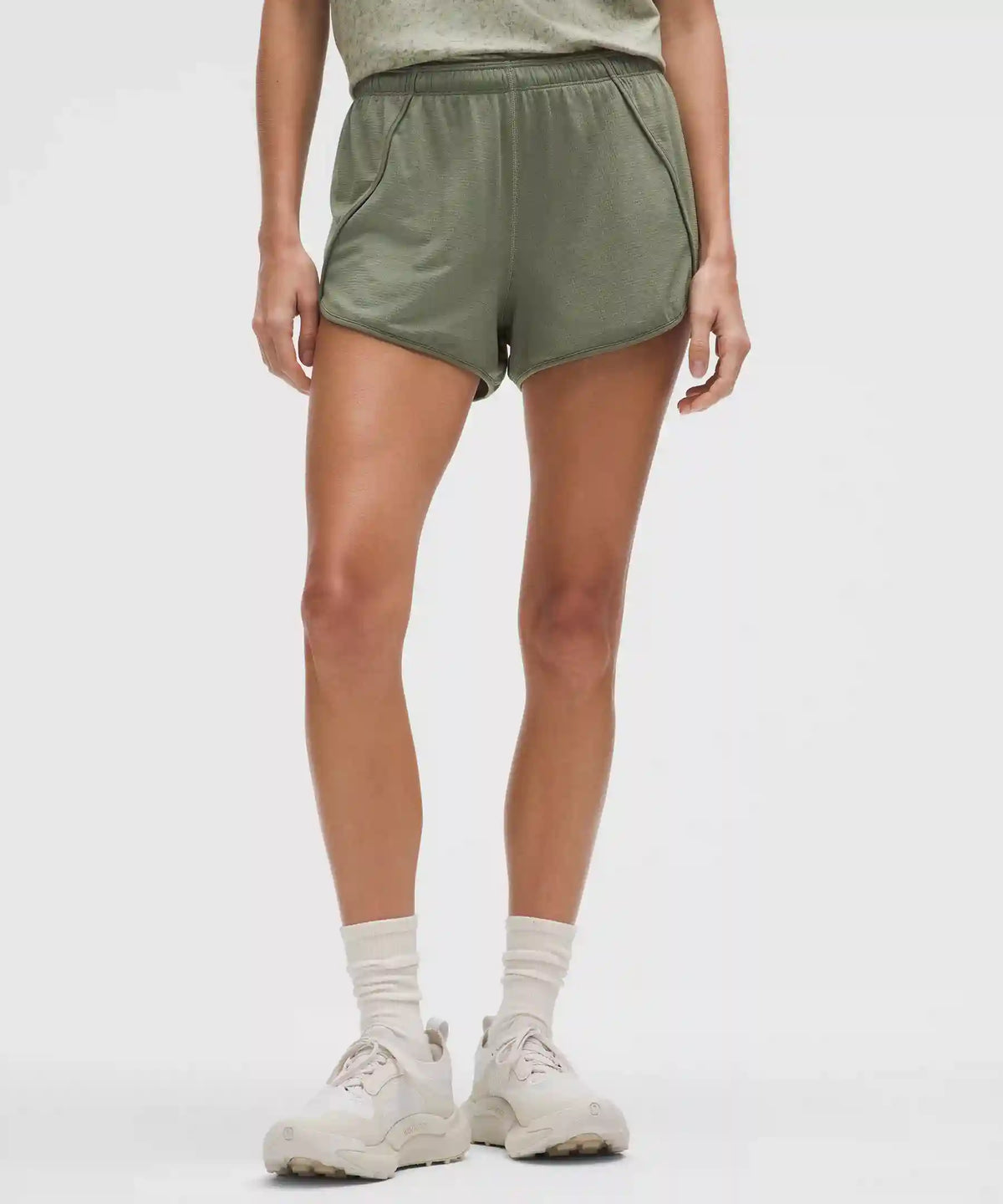 Swiftly Mid-Rise Short 3"