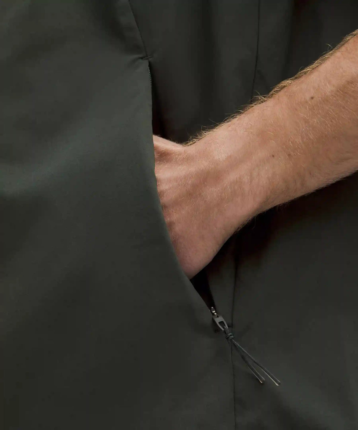 Windproof Full-Zip Golf Vest