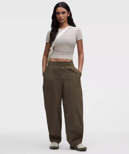 Crinkle Nylon Mid-Rise Barrel-Leg Pant *Short