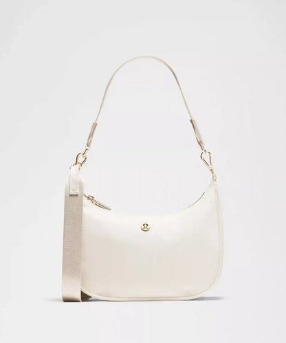 City Essentials Small Shoulder Bag 3L