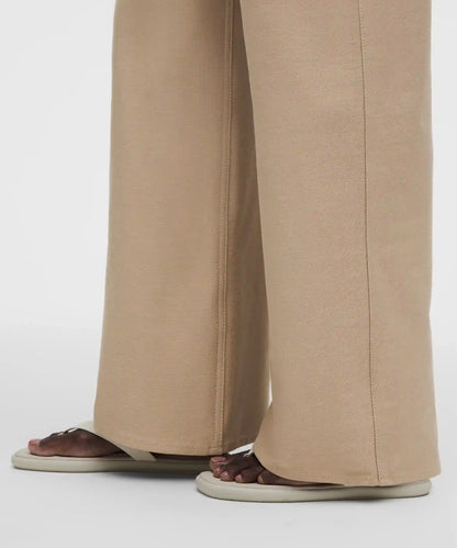 EasyFive Low-Rise Classic Wide-Leg Pant *Short