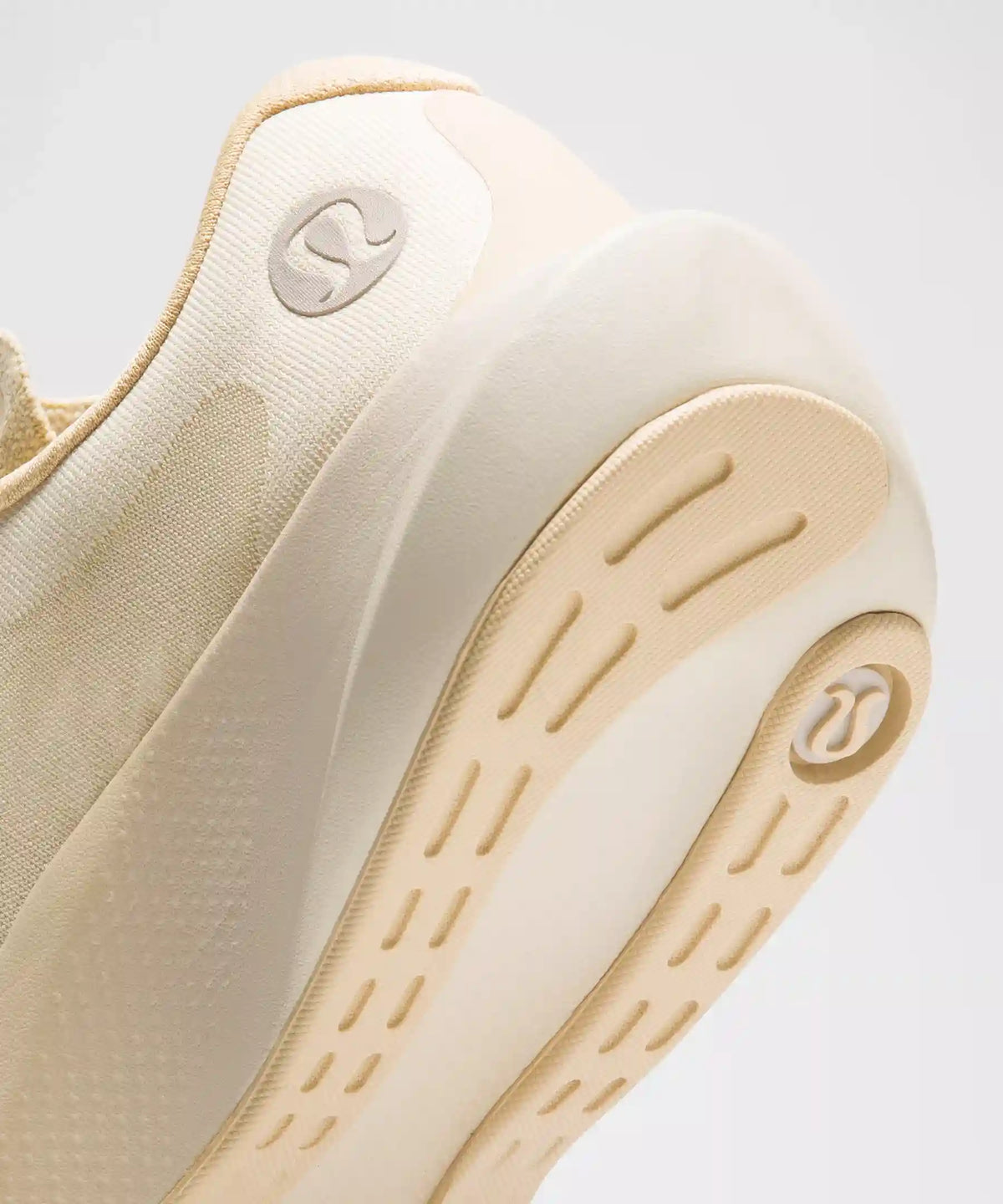 Women's Split Shift Running Shoe