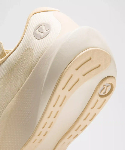 Women's Split Shift Running Shoe