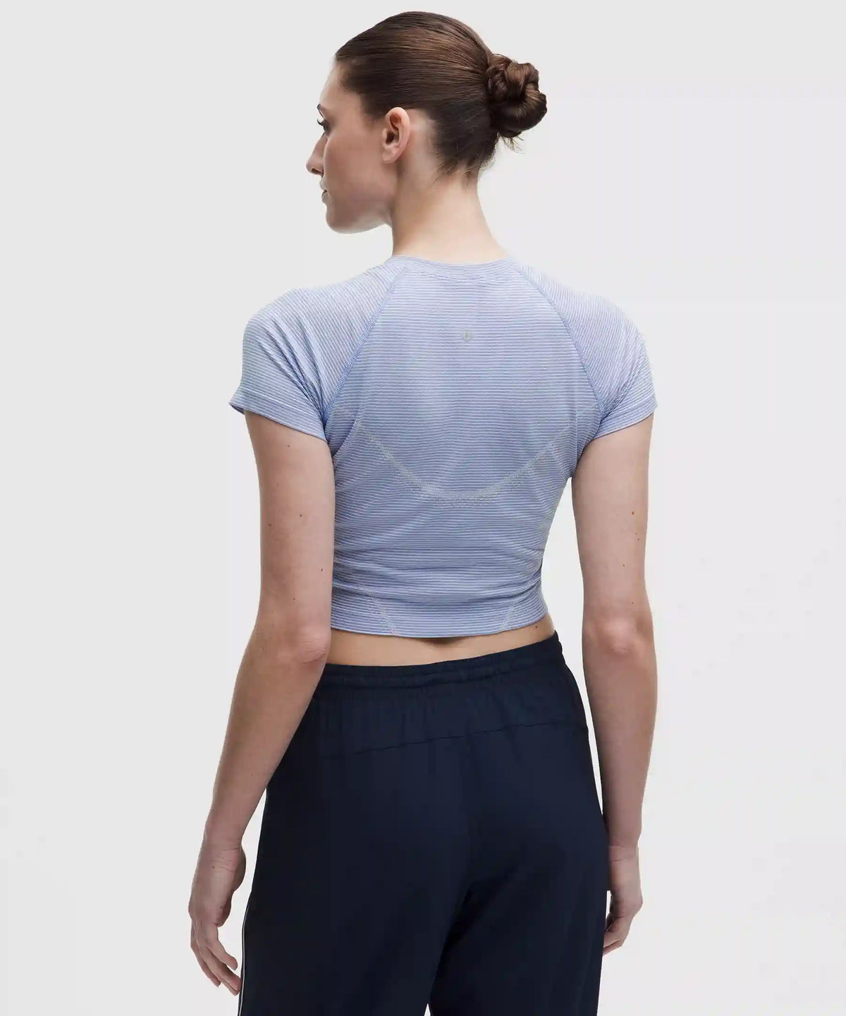 Swiftly Tech Cropped Short-Sleeve Shirt 2.0