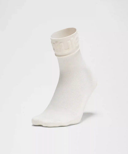 Unisex Fold-Over Terry Quarter Socks