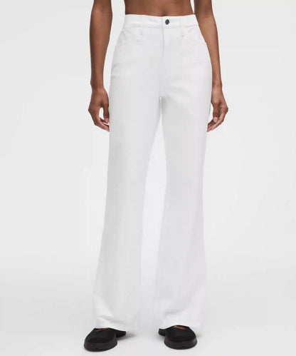 EasyFive High-Rise Subtle-Flare Pant *Tall