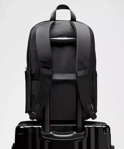Everywhere Backpack 22L *Metal Hardware