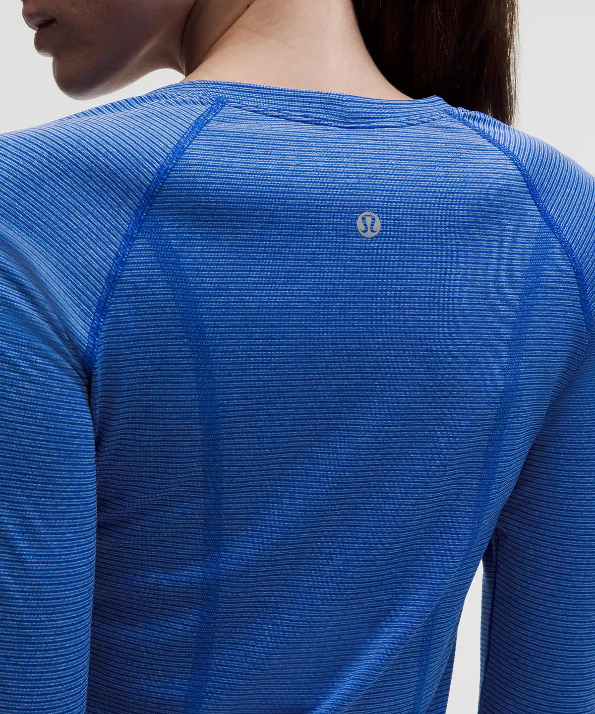 Swiftly Tech Long-Sleeve Shirt 2.0 *Hip Length