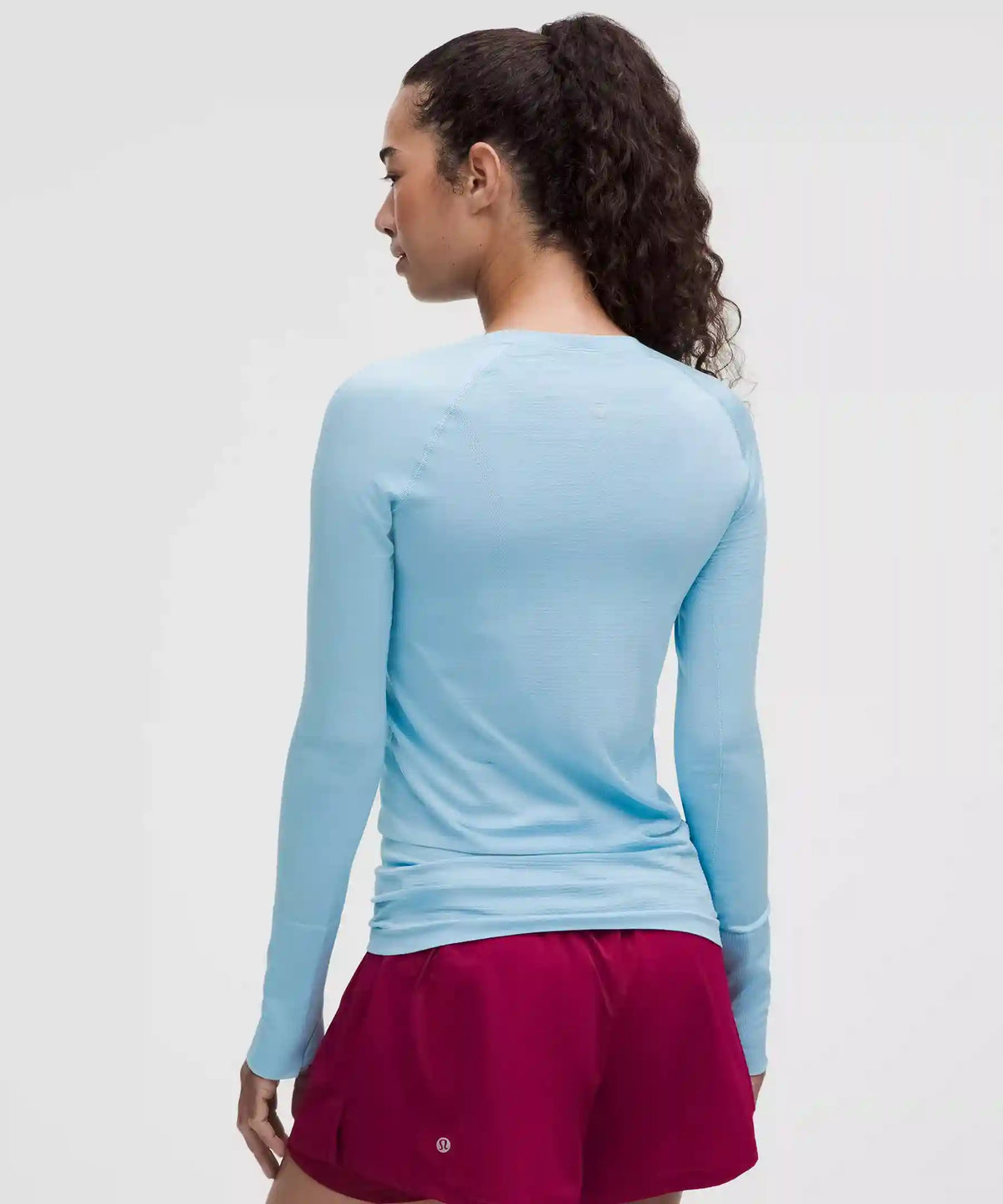 Swiftly Tech Long-Sleeve Shirt 2.0 *Hip Length