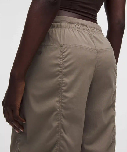 Dance Studio Evolve Low-Rise Oversized Pant *Short