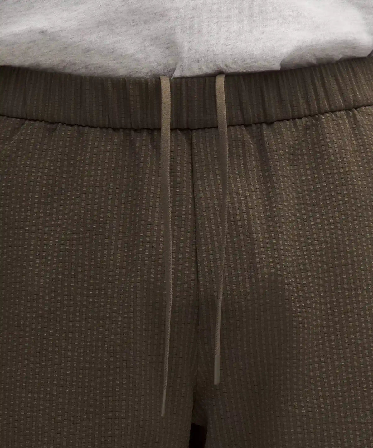 ABC Textured WovenAir Pull-On Short 7"