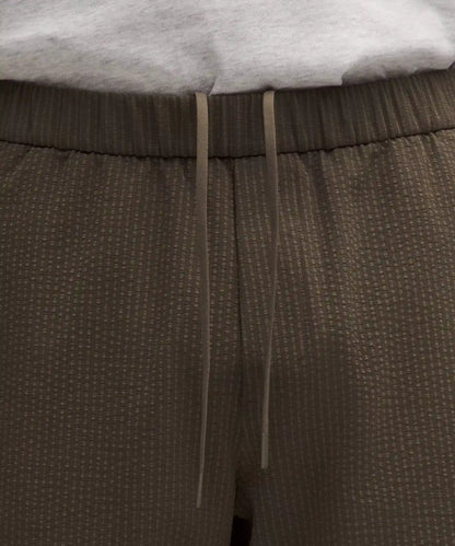 ABC Textured WovenAir Pull-On Short 7"