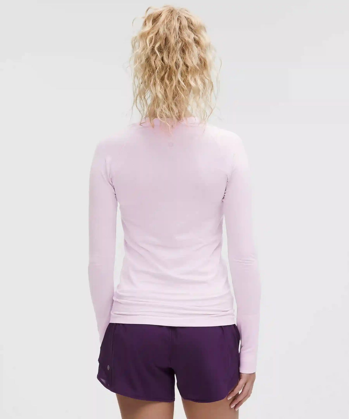 Swiftly Tech Long-Sleeve Shirt 2.0 *Hip Length