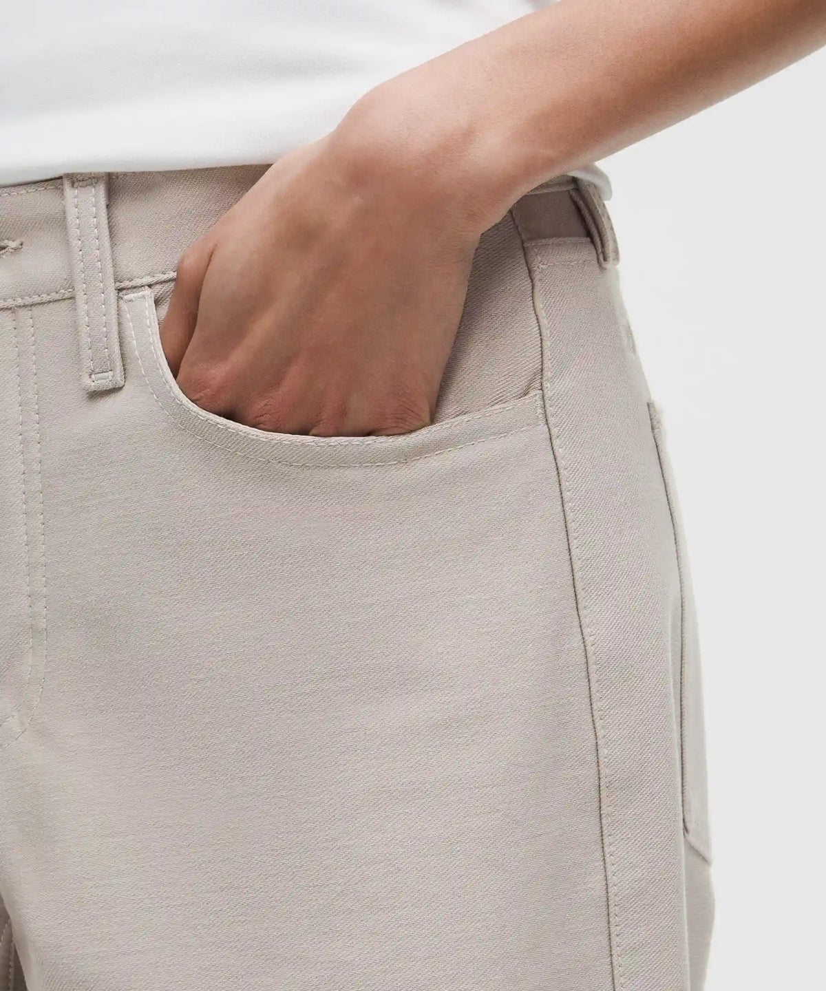 EasyFive Low-Rise Classic Wide-Leg Pant *Short