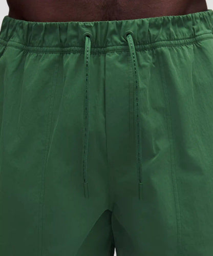 Beach to Trail Lined Short 5"