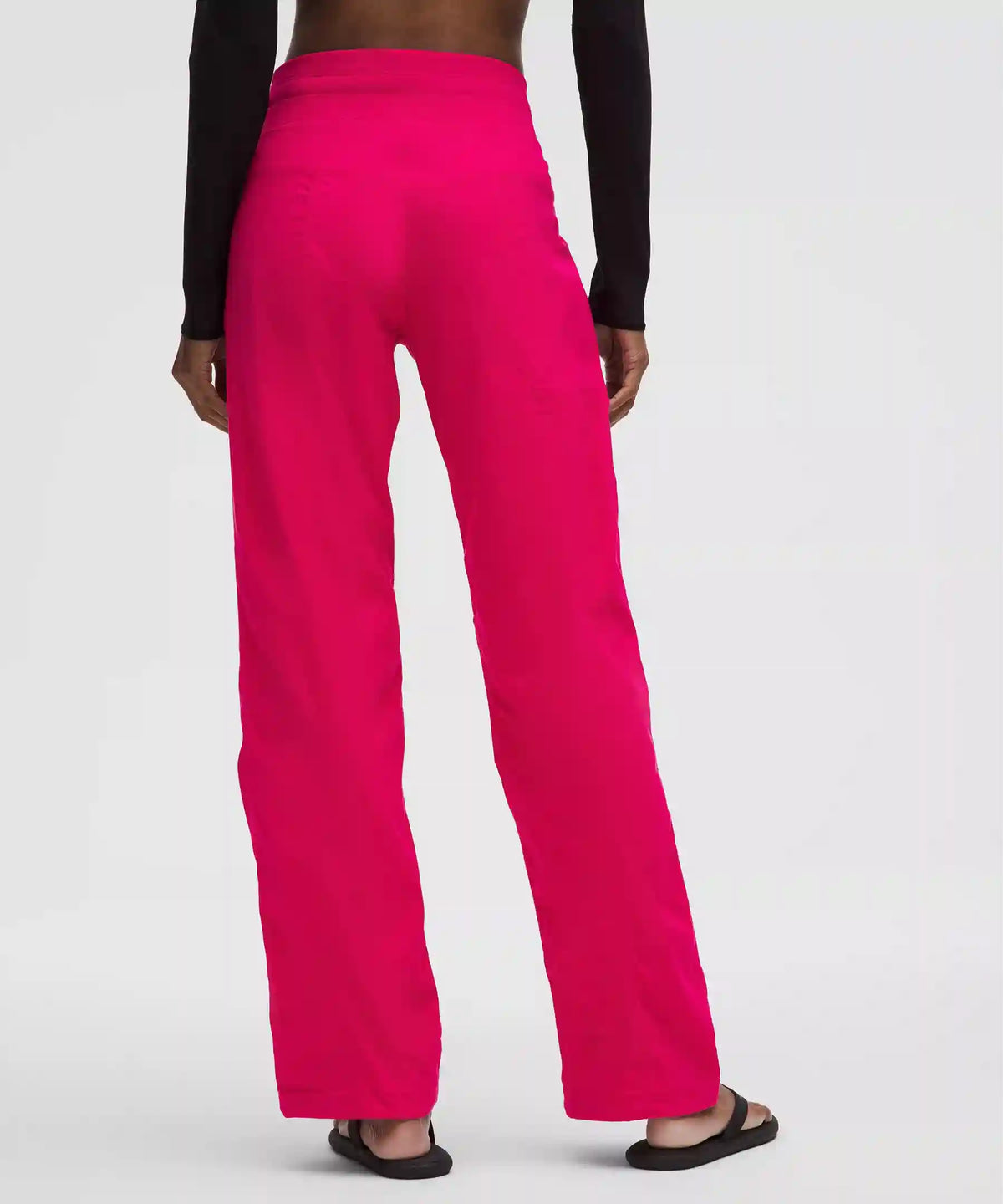 Dance Studio Mid-Rise Pant *Regular