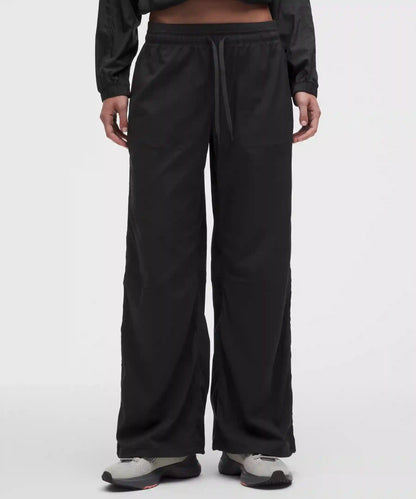 Dance Studio Evolve Low-Rise Oversized Pant *Tall
