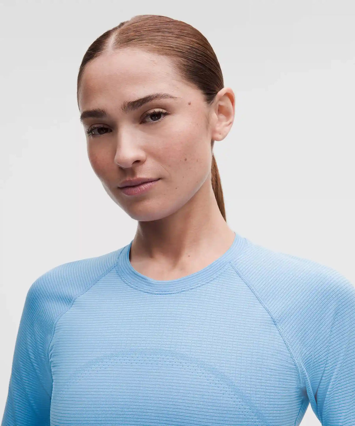 Swiftly Tech Cropped Long-Sleeve Shirt 2.0