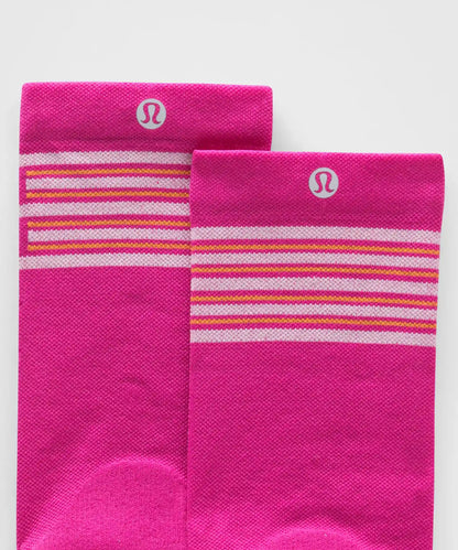 Unisex Power Stride Crew Socks *Stripe