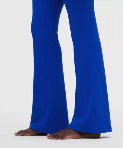 Groove Nulu High-Rise Flared Pant *Short
