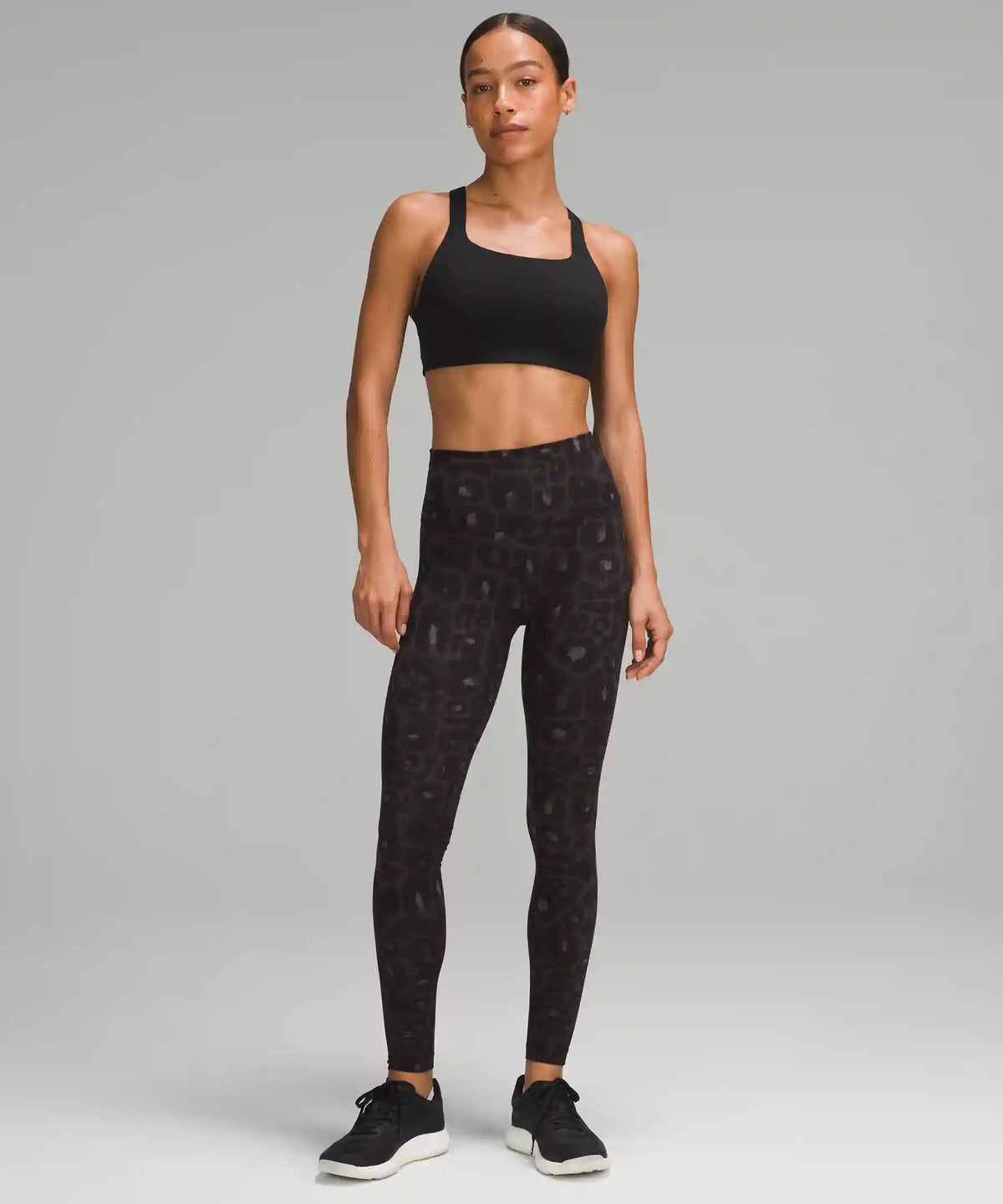 Ultralu Square-Neck Workout Bra *Medium Support, D/DD Cup