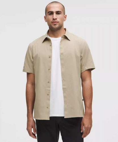 Airing Easy Short-Sleeve Shirt