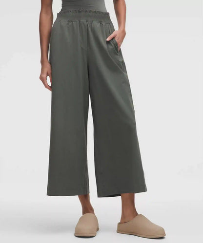 Stretch Woven Ruffle-Waist Wide-Leg Cropped Pant