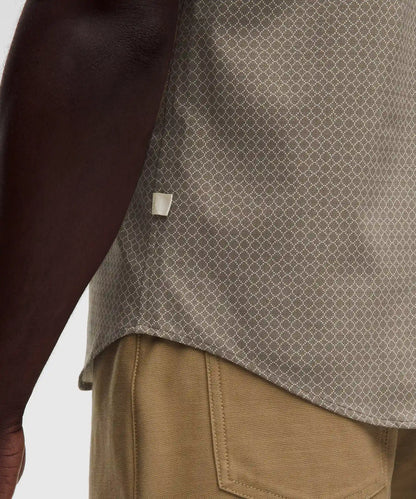 Airing Easy Short-Sleeve Shirt