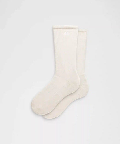 Unisex Daily Essential Crew Socks