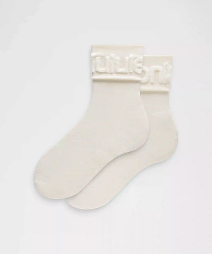 Unisex Fold-Over Terry Quarter Socks