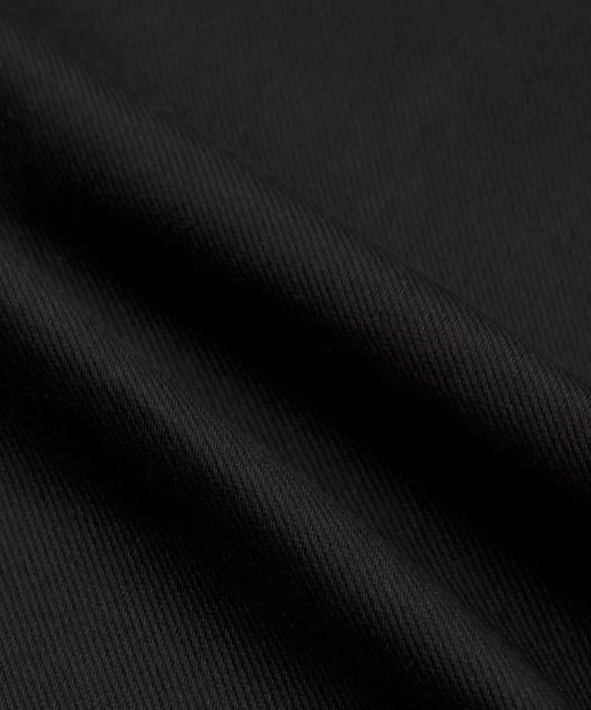 EasyFive Relaxed-Fit Short 9"